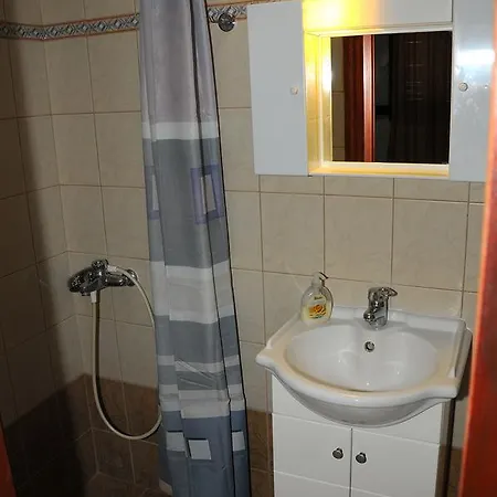 Studio Anesi شقة *